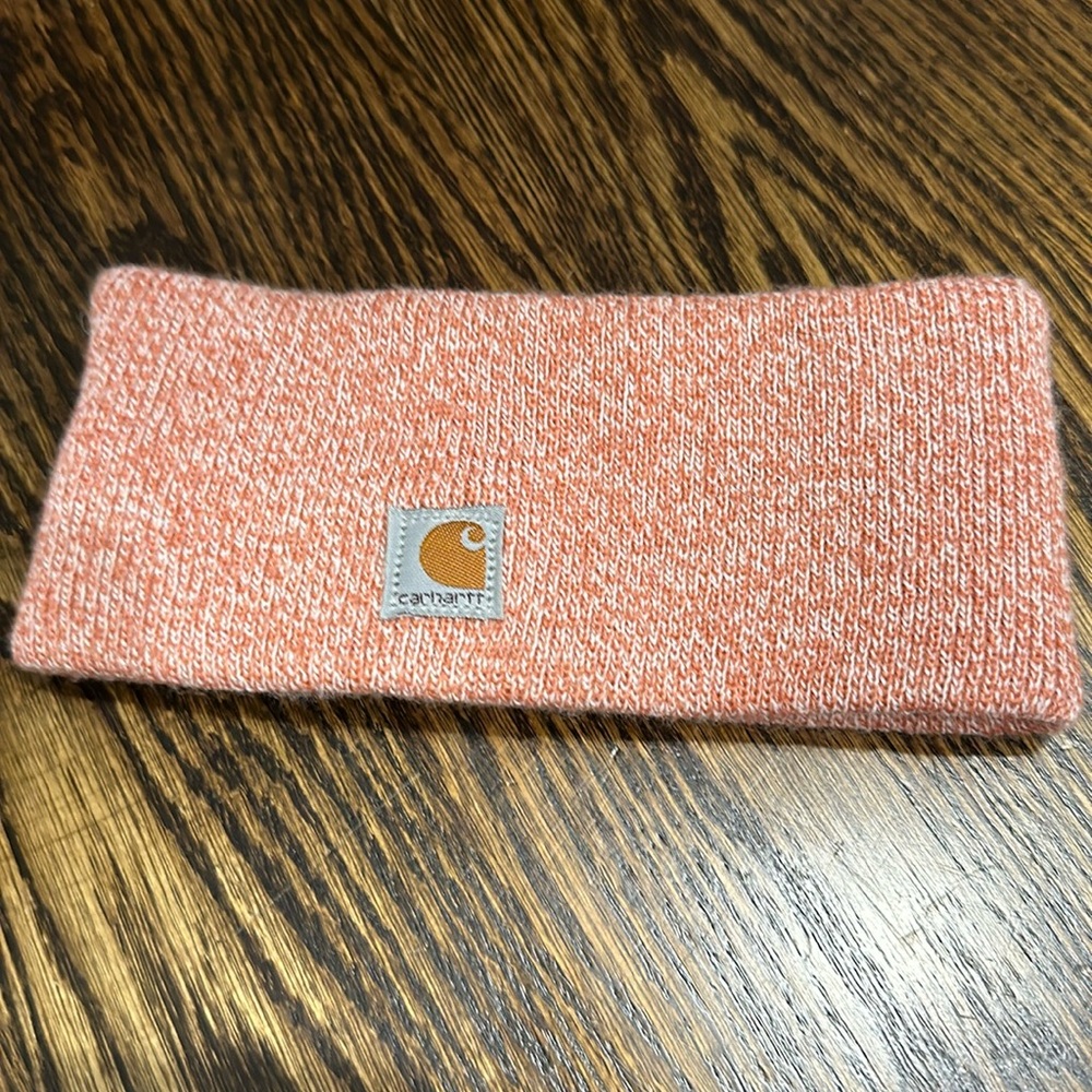 NWOT Carhartt women’s winter headband